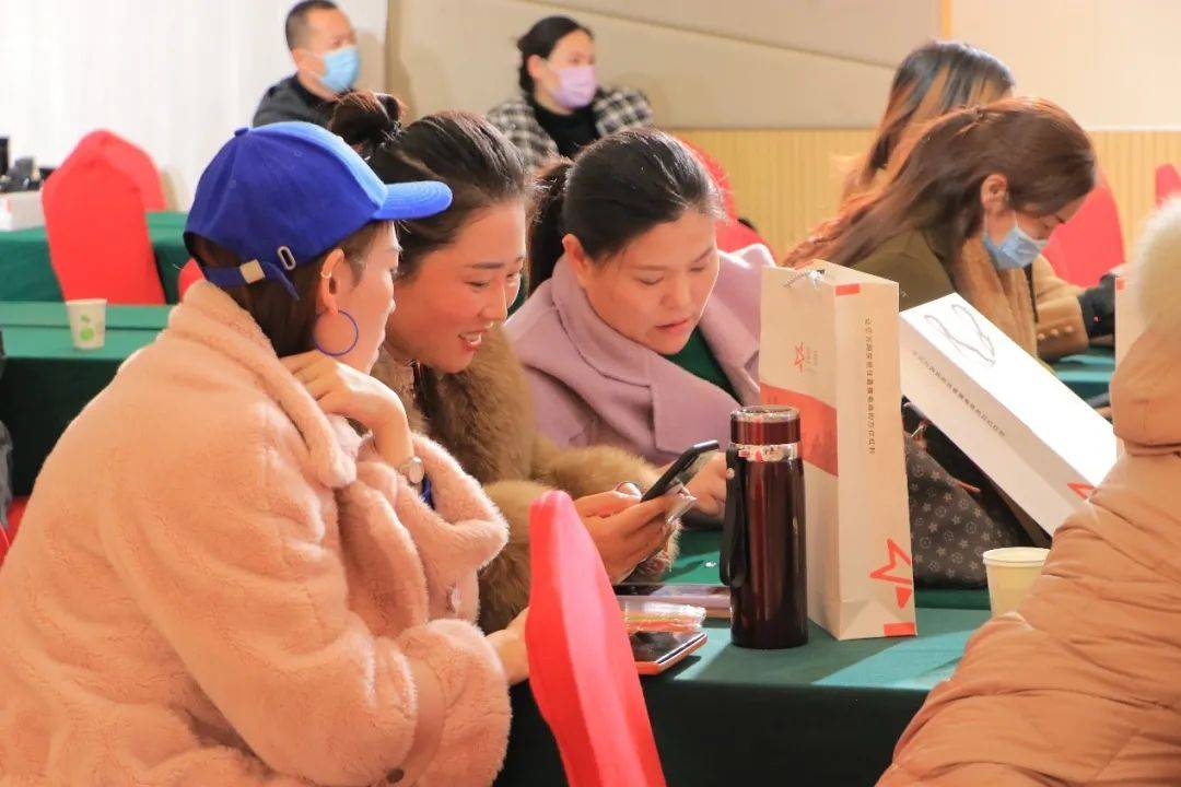 感謝星播，帶來了抖音電商新方法，為臨沂人長期免費教培